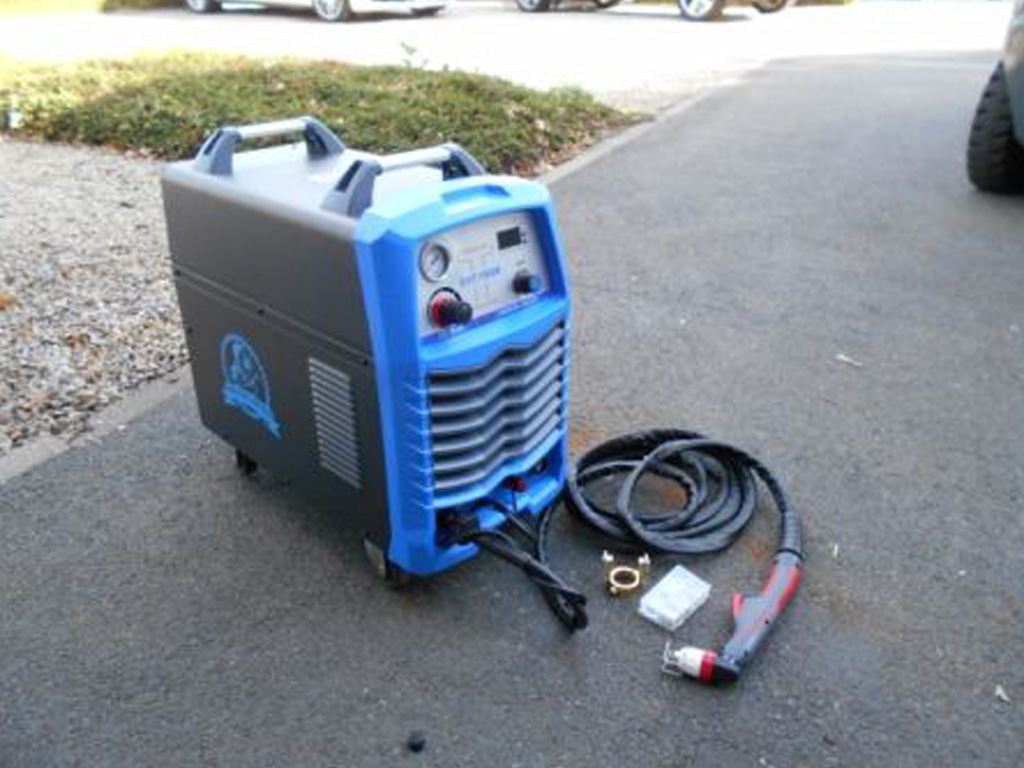 PLASMA CUTTER 160 AMP